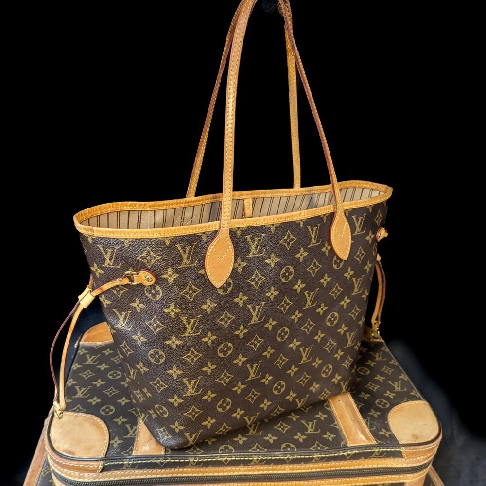 LOUIS VUITTON Neverfull MM Monogram Canvas - Picture 3 of 17